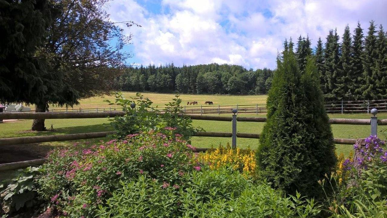 Aelbler-Nest Auf Hofgut Kueche Burladingen Exterior photo